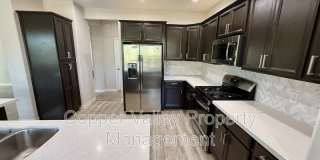 2425 West Bronco Butte Trail Gallery 2