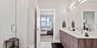 Canter Green Gallery 19