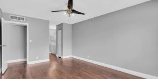 5961 N Falls Circle Dr. 309 Gallery 11