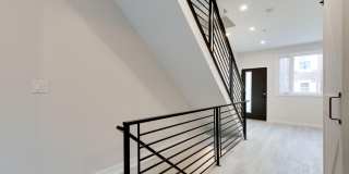 614 HOFFMAN Street Gallery 6