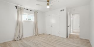 5622 Wish Avenue Gallery 10