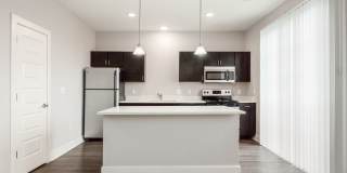 Avery Pointe Gallery 10