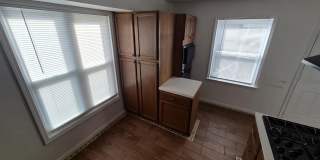 2038 Copeman Boulevard Gallery 12