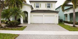 202 NE 36th Ter Gallery 1