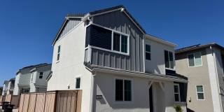 BRAND NEW SOLAR HOME IN LINCOLN! Gallery 1