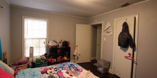 Coming Soon! 3 Bed 2 Bath Home! Large Corner Lot! Gallery 20