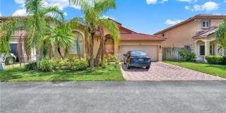 12046 SW 133rd Ter Gallery 1