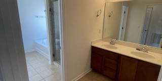 3 bd 2.5 ba condo Gallery 12