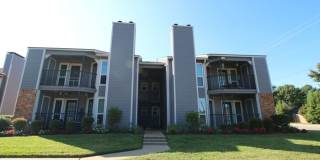 400 West Heritage Drive Gallery 1