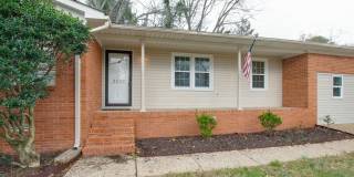 9802 Dolphin Drive Gallery 1