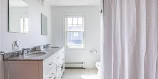 573 Wolcott Avenue Gallery 37