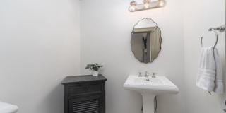 806 S ANN Street Gallery 12