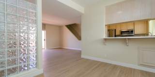 1228-1230 Wellesley Gallery 8