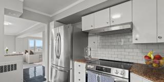 1200 Boylston Avenue - 900 Gallery 5