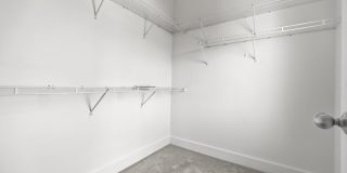 251 Carron St Gallery 26