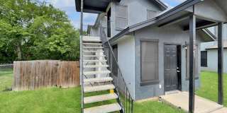 7571 Windsor Oaks Gallery 1
