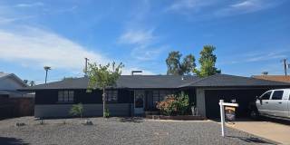 Cozy 3 bed, 2 bath home in Phoenix, No HOA! Cozy 3 bed, 2 bath home in Phoenix, No HOA! Gallery 1