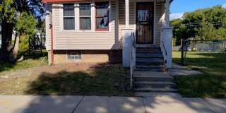 Updated  3-bedroom single family house available NOW! Gallery 1