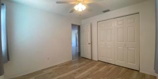 2/1.5 Beachside Bungalow Gallery 17