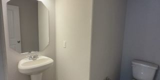 501 Hines Ave Gallery 15