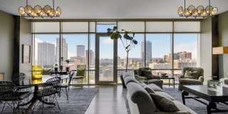 300 E 3rd St Unit MMP89U Gallery 1