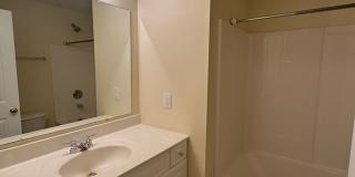 Taylor Spring Townhouse With Garage and Basement Gallery 16