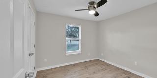 3702 WOOD CREEK Lane Gallery 20