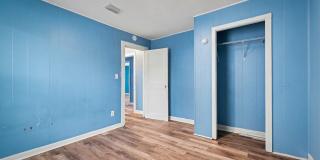 250 Vernis Ave Gallery 18