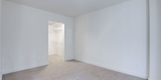 2255 Wisconsin Gallery 8