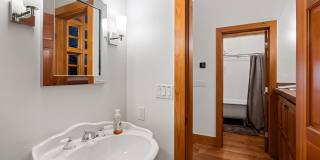 342 Ridge Road Gallery 28