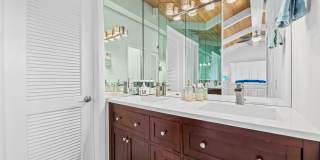 219 NE 17th Avenue Gallery 32