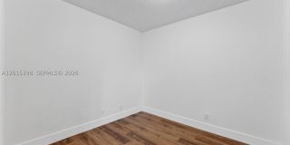 16889 SW 1st Mnr Gallery 13