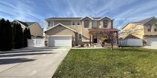 Beautiful 5-Bedroom Home in Saratoga Springs, UT Gallery 1