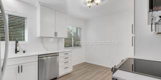 Beautiful Updated 3-Bedroom Home in Coveted Piedmont Pines – Montclair Living at Its Best! Gallery 4