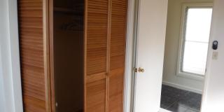 Kahala Hts Cottage 2 / 1 / garage Gallery 16