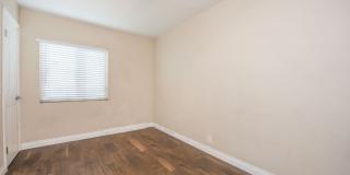 One Bed One Bath Gallery 6