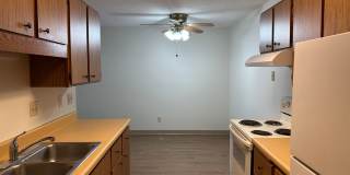 Cedar Holm Manor Gallery 1