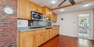 742 E Park Avenue Gallery 11