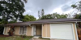 Beautiful Single Family Home! $2395/1085ft2-South Sarasota, 3-Bed/2-Bath, Fully Renovated: Annual Rental! Gallery 1