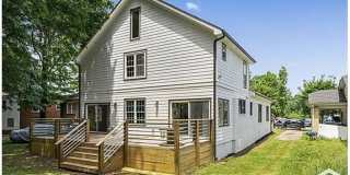 Room in 5 Bedroom Home at Dill Ave SW Gallery 7