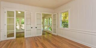 Rarely Available Private Estate in Manoa! Move in Ready! Gallery 16