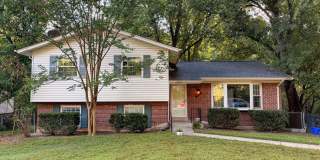 Lovely Updated 4Bed/2.5Bath Split level home in Silver Spring! Gallery 1