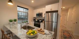 Walcot Apartments at 257 Elmwood Gallery 10