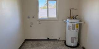 Large upstairs 2 bedroom apartment! Gallery 13