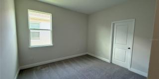 2113 WARREN ACRES Boulevard Gallery 22