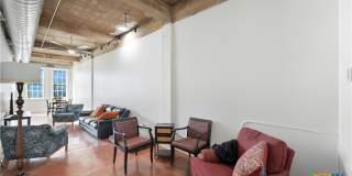 222 Losoya Gallery 20