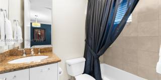 275 189th Ter Gallery 28