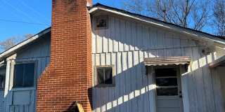 Property Manager Special! Skip your first month’s rent upon approval. Apply now—this offer won’t last!- ALL UTILITIES INCLUDED Gallery 1