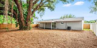 2115 MESSINA Avenue Gallery 24