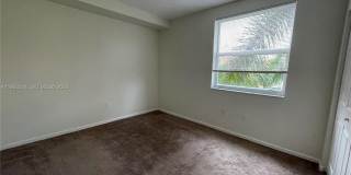 17125 N Bay Rd Gallery 7